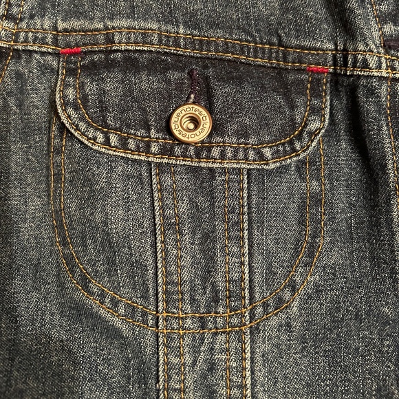 Comic-Book-Style Denim Jacket - Picture 6 of 6